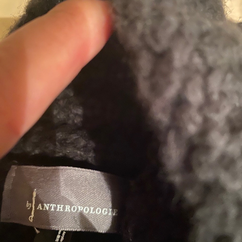 Beautiful hat - Picture 6 of 6